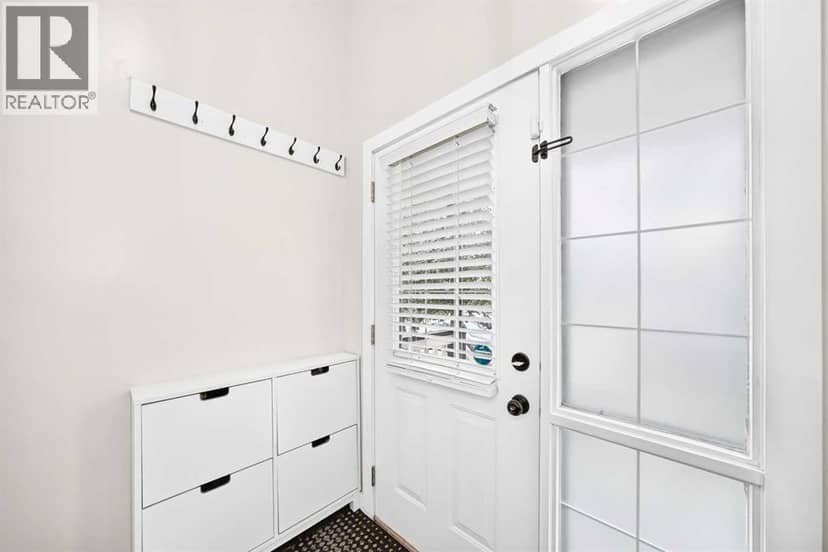 117 Bridleglen Manor SW, Calgary, photo 3