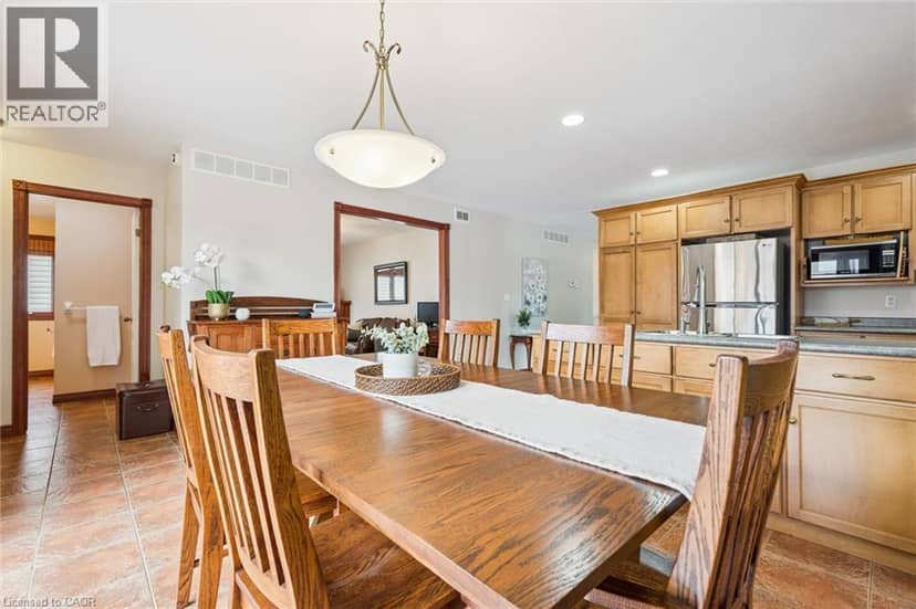 139 ATTWOOD Drive — photo 17 of 40