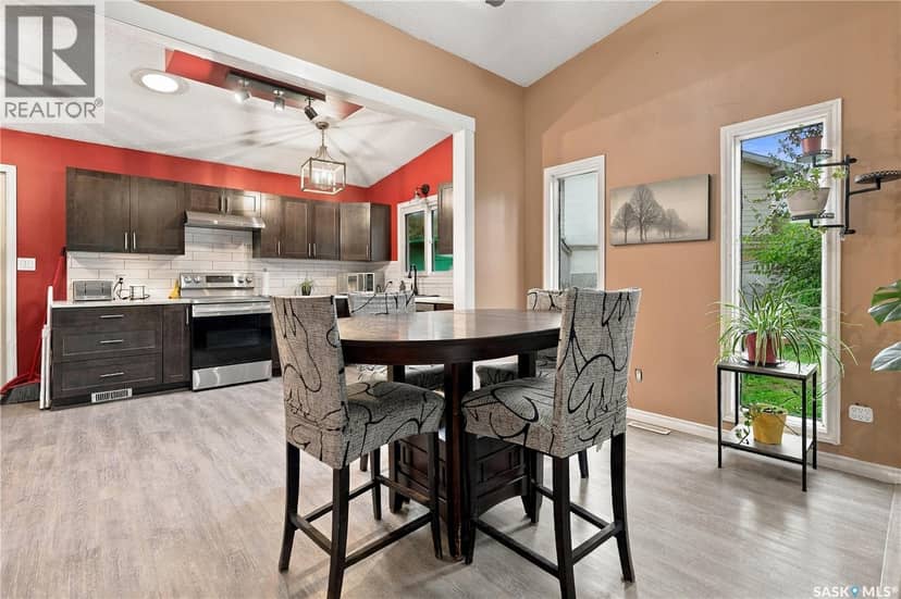 59 Button BAY, Regina, photo 7
