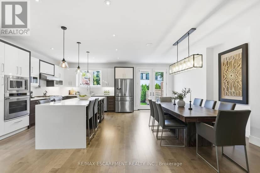 65 Forest Avenue — photo 12 of 40