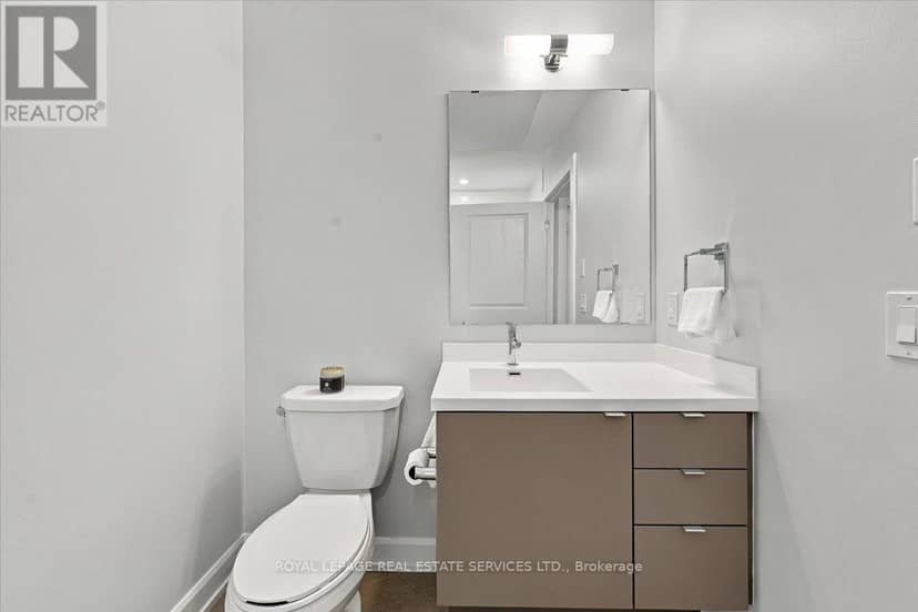 402 - 3220 William Coltson Avenue — photo 33 of 40