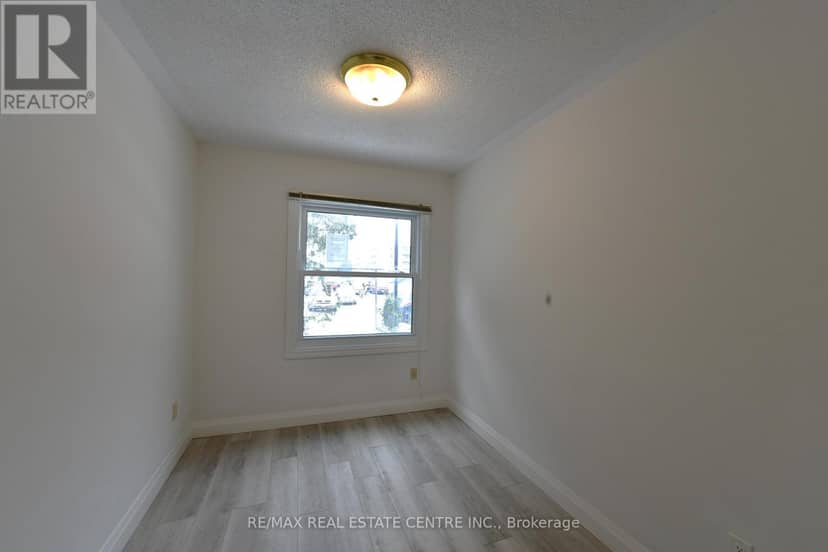 111 - 1247 Huron Street — photo 9 of 18