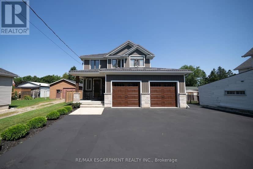 166 King Street, Brant