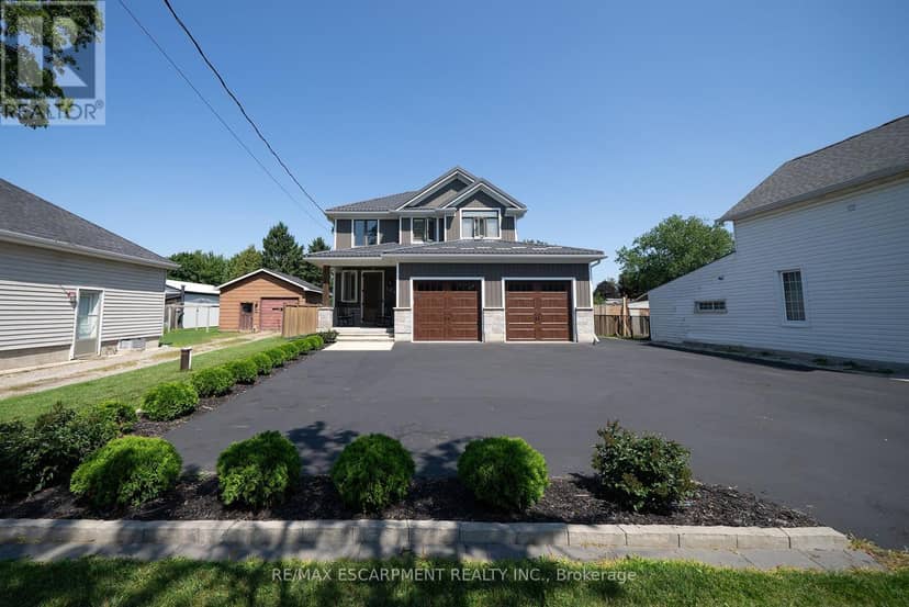 166 King Street, Brant, photo 3