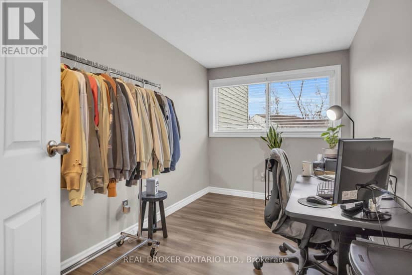 15 - 415 Morgan Avenue — photo 17 of 25