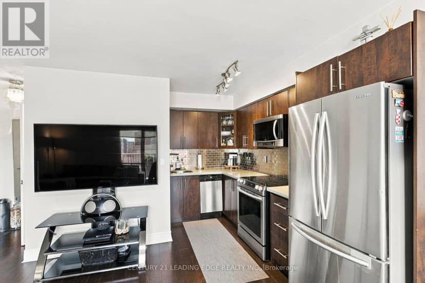 612 - 119 Merton Street — photo 15 of 38