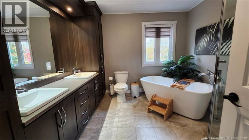 20 Paquin Street — photo 17 of 39