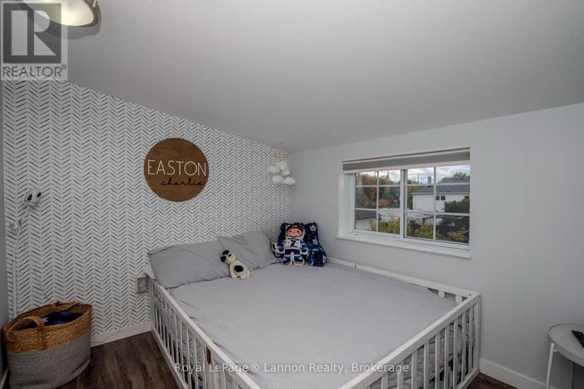 95 Oswald Street — photo 24 of 40