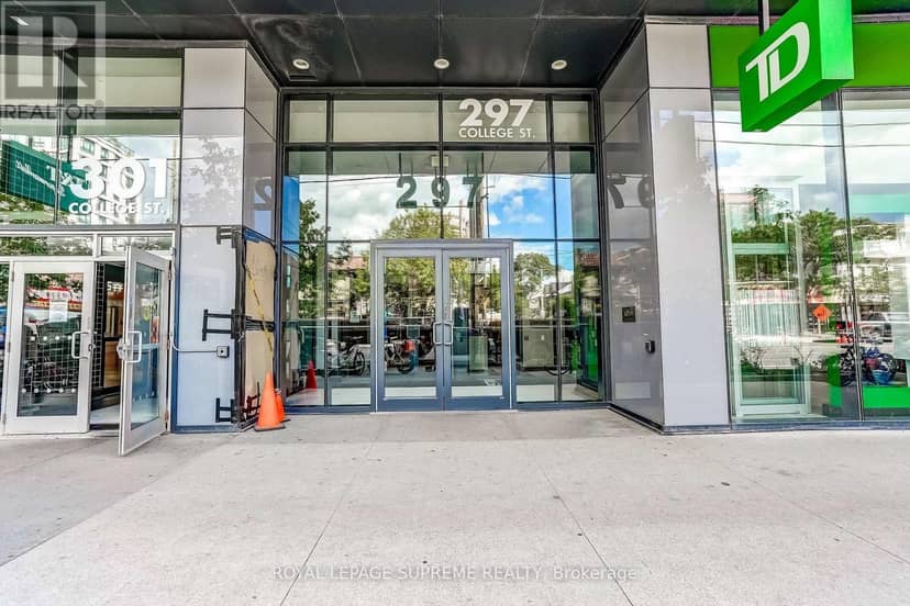 720 - 297 College Street — photo 4 of 25