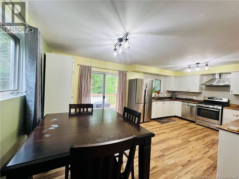 4 Wright Lane — photo 14 of 40