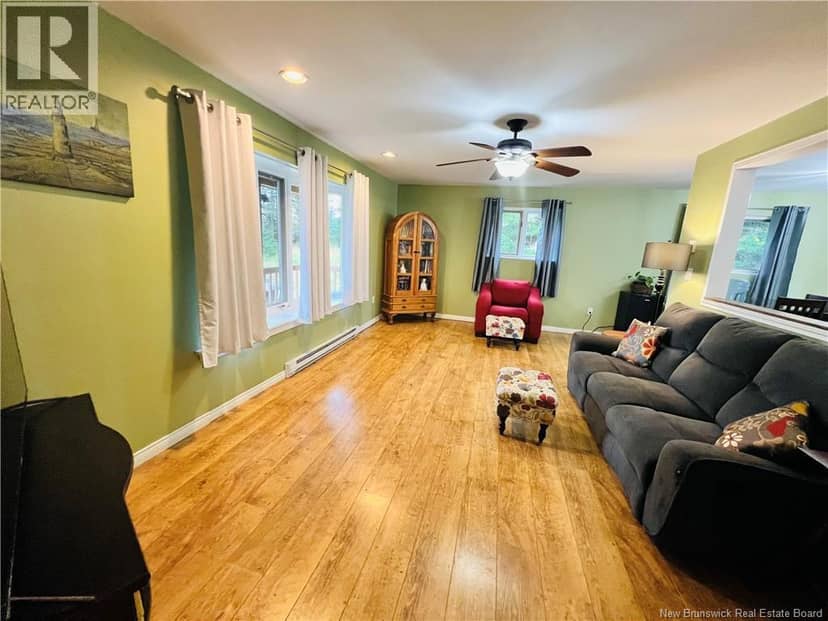 4 Wright Lane — photo 5 of 40