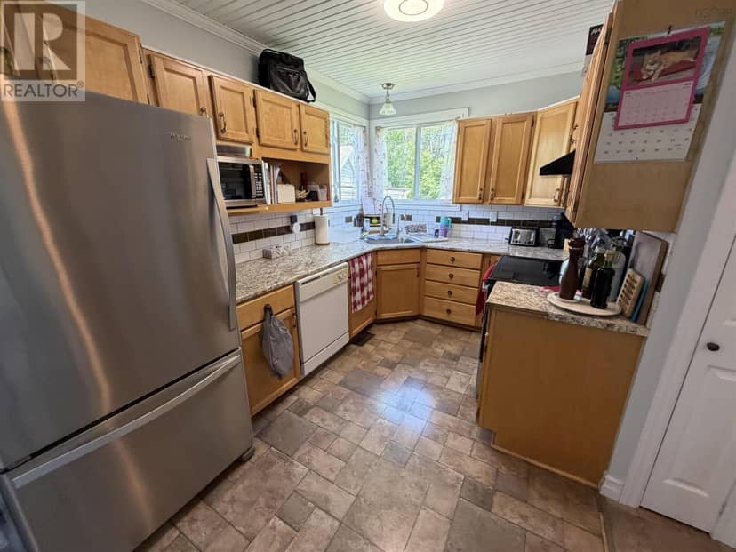 23 Elmbel Drive — photo 22 of 40
