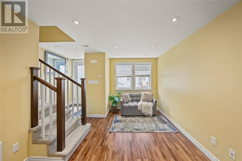 30 Scott Street, St. John's, photo 6