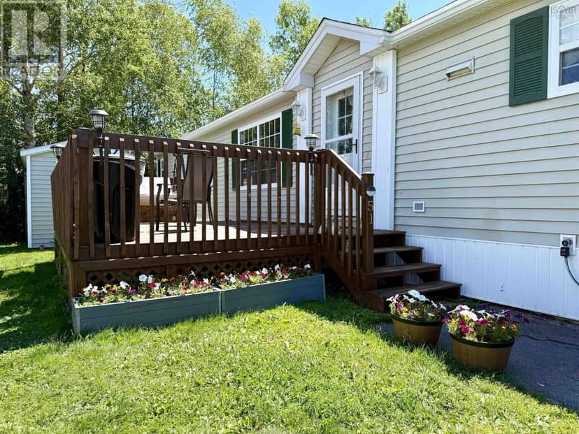 51 Pinehurst Street — photo 7 of 40