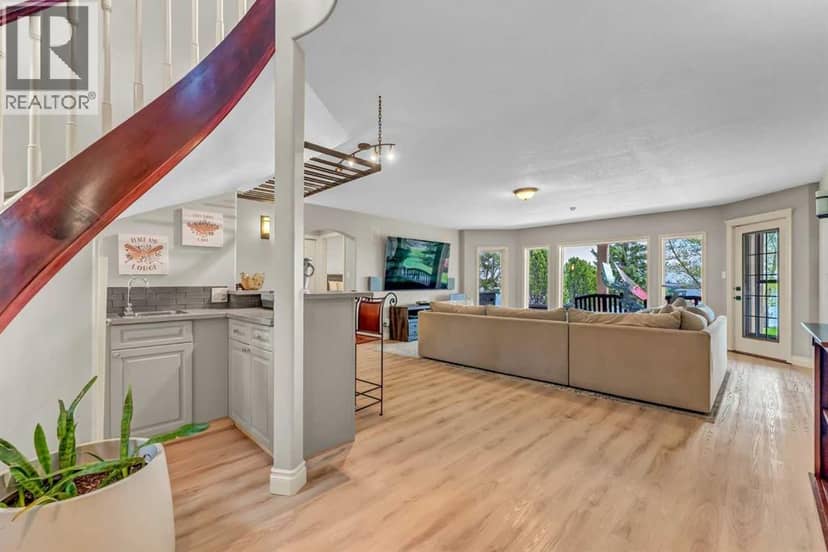46 Blue Heron Bay — photo 33 of 40