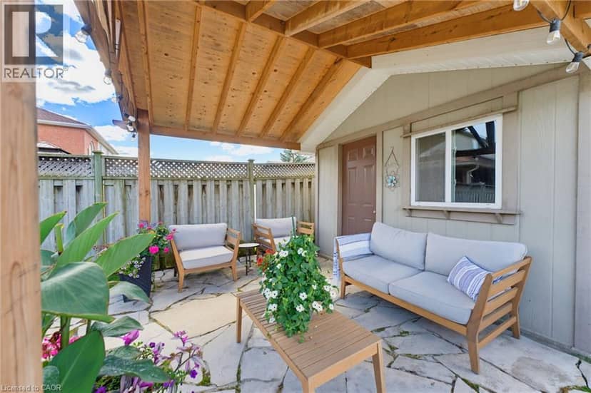 135 MCNICHOL Drive — photo 33 of 40