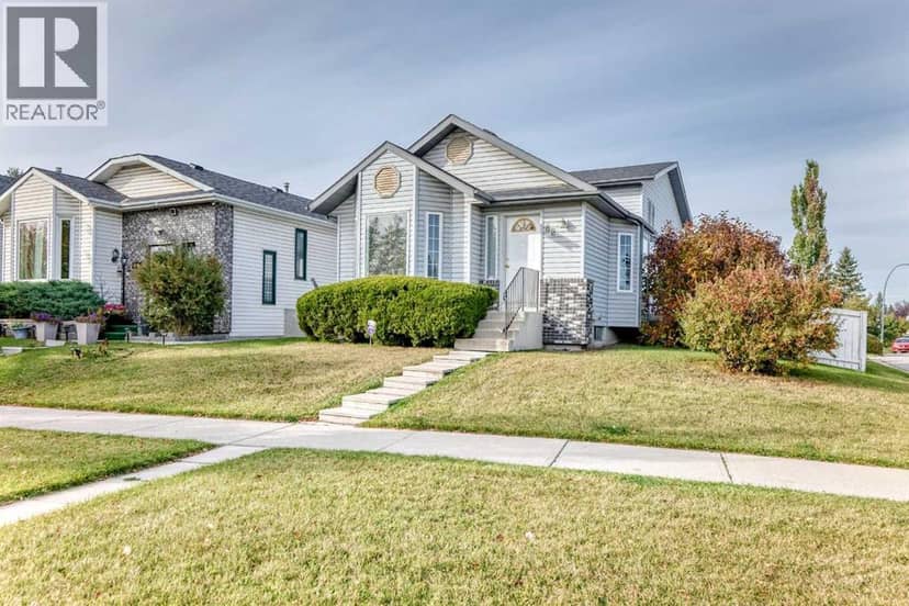 82 Riverglen Drive SE, Calgary, photo 2