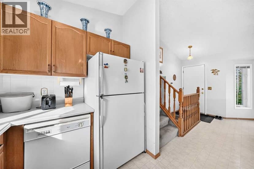 82 Riverglen Drive SE, Calgary, photo 8