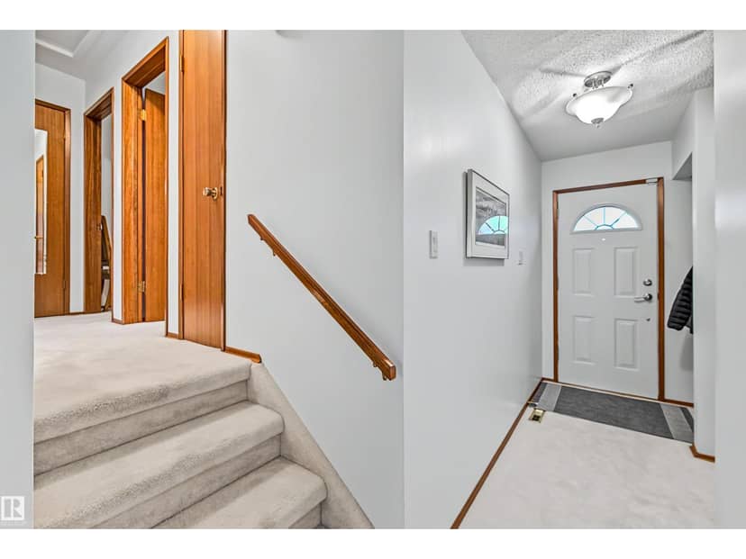 7336 147 AV NW NW — photo 18 of 40