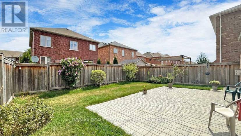 3 Bellcrest Road — photo 28 of 28