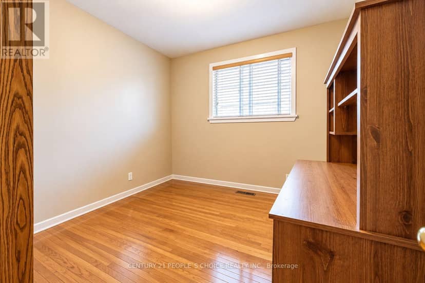 228 Jeffcoat Drive — photo 21 of 38