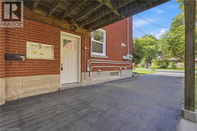 103 MARLBOROUGH Avenue — photo 5 of 40