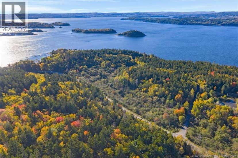 421 Kennebecasis Drive — photo 10 of 34