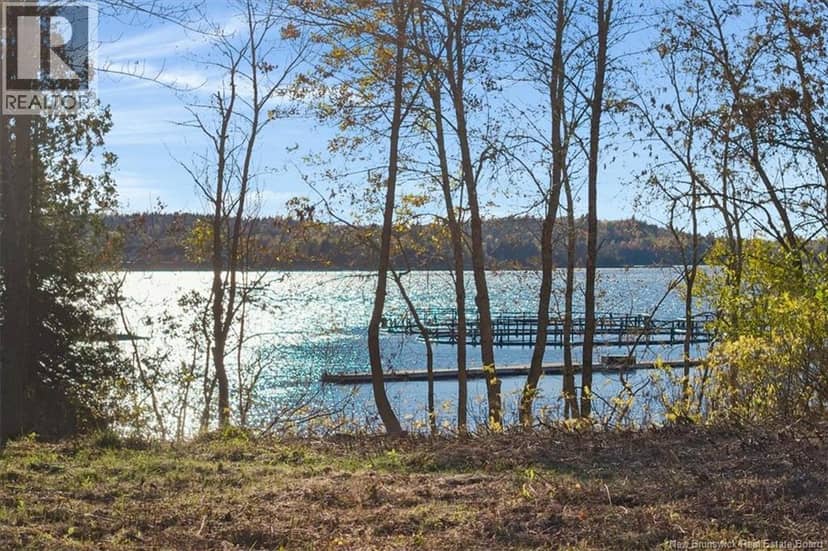 421 Kennebecasis Drive — photo 17 of 34