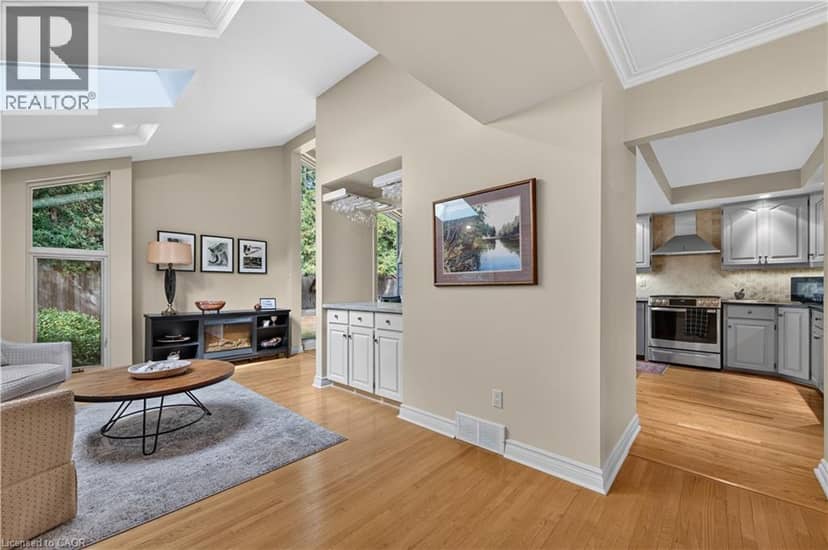 289 LAKEVIEW Avenue — photo 15 of 40