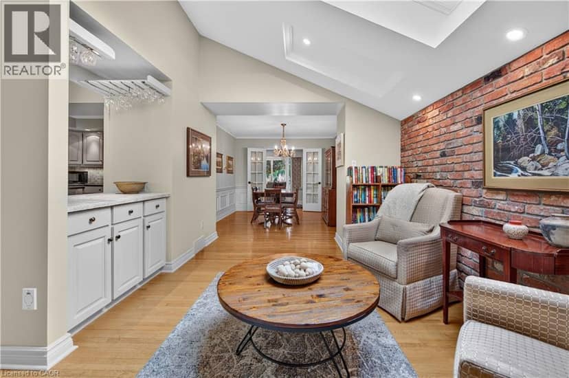 289 LAKEVIEW Avenue — photo 18 of 40