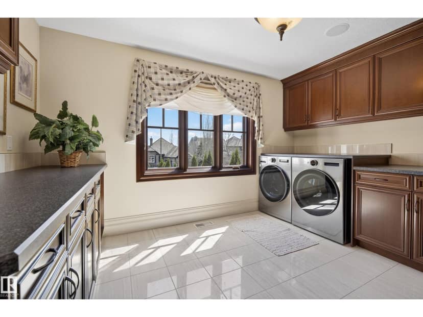 322 Caldwell Cl NW — photo 37 of 40