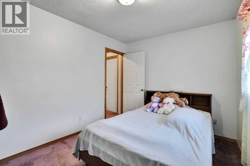 177 Erin Circle SE — photo 20 of 37