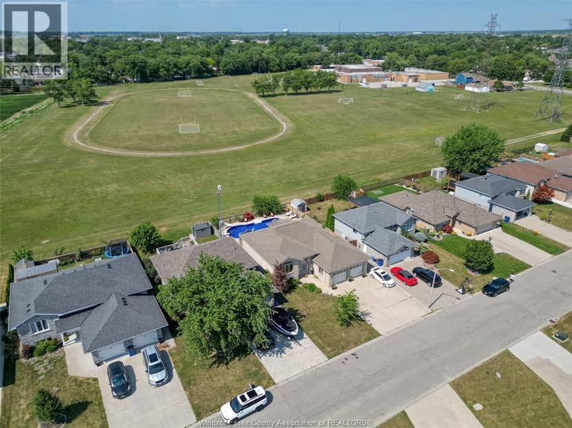 24 Homestead Drive — photo 37 of 40