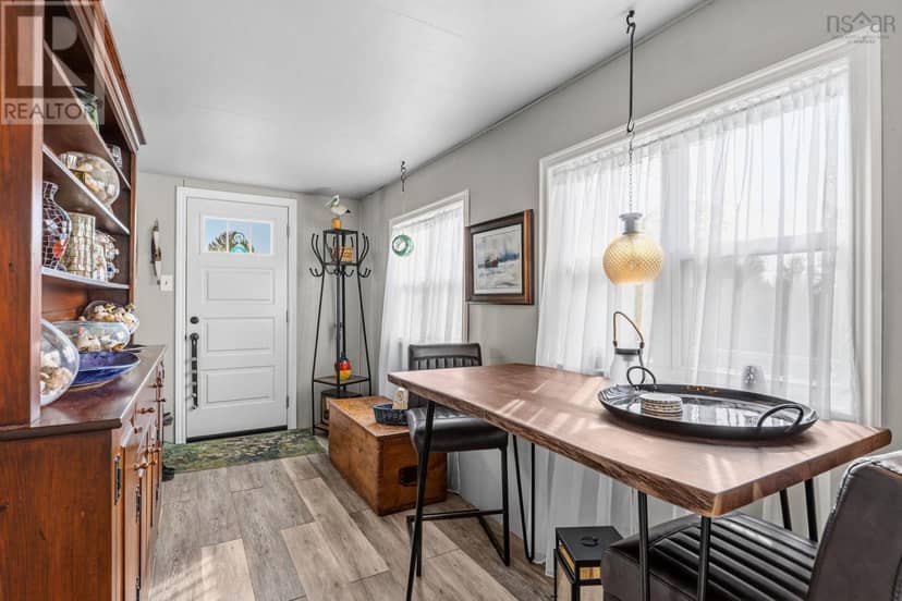 40 Walton Street — photo 14 of 40