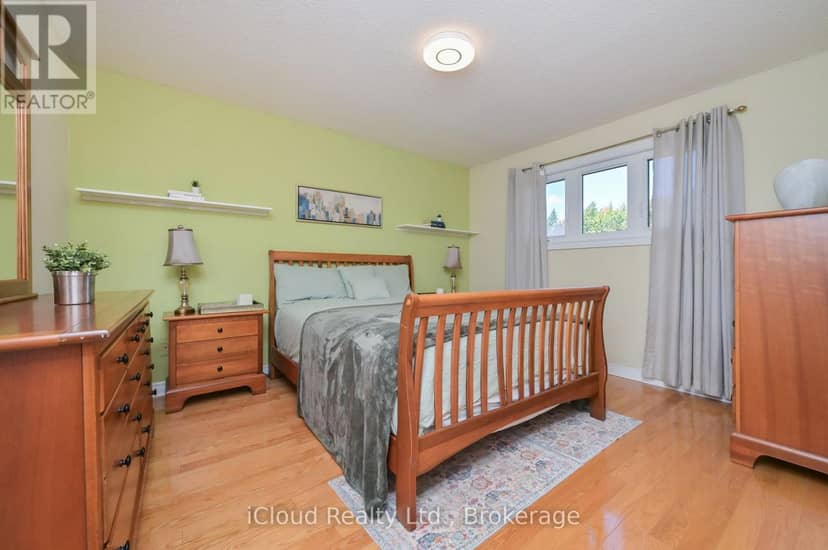 141 Kenpark Avenue — photo 23 of 40