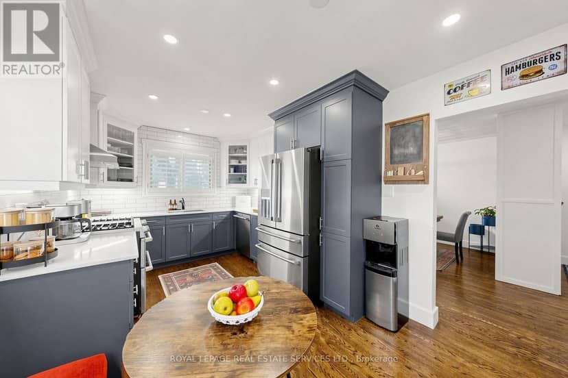 83 Delmar Drive — photo 7 of 40