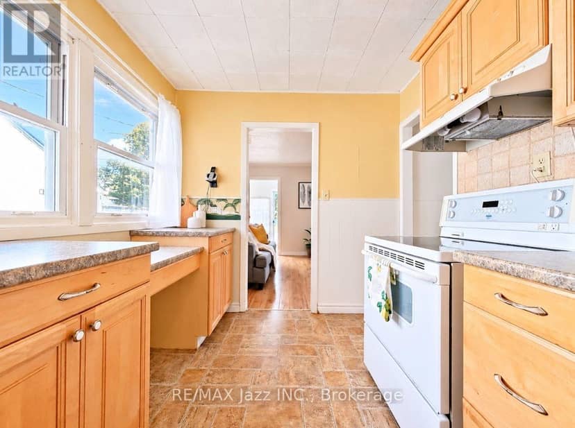 152 Victoria Street N, Port Hope, photo 8