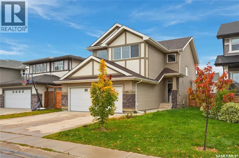 539 Secord MANOR — photo 3 of 40