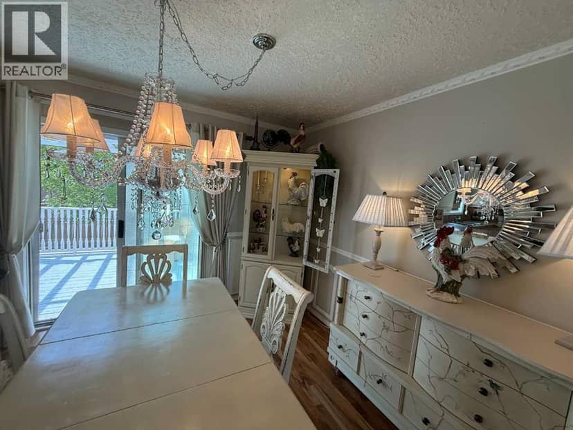 719 Parkland Drive — photo 19 of 40