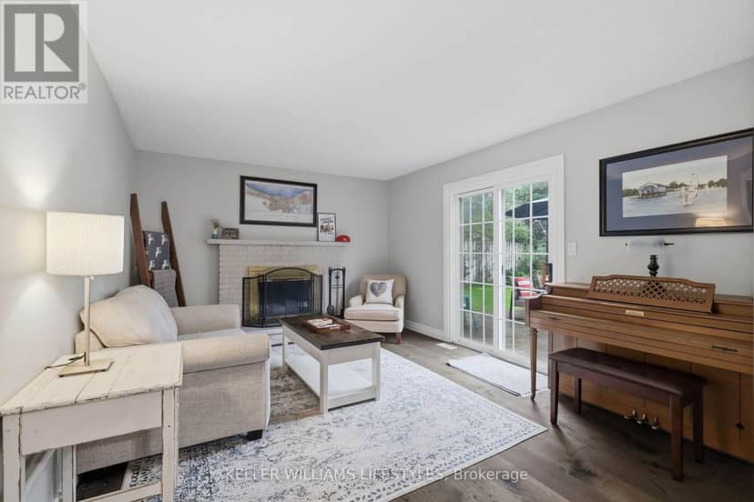344 Robert Street — photo 15 of 39