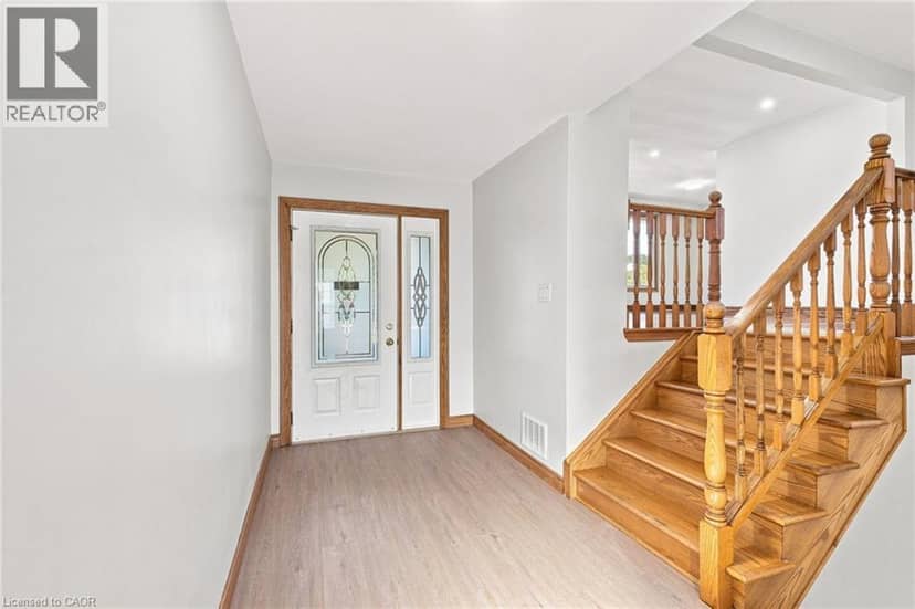 14 GREEN FOREST Drive — photo 4 of 40