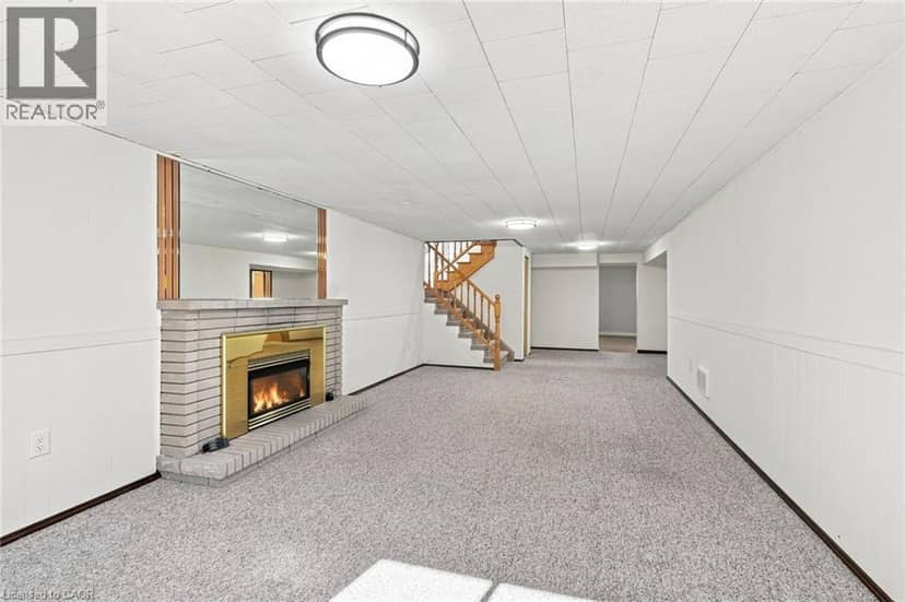 14 GREEN FOREST Drive — photo 35 of 40
