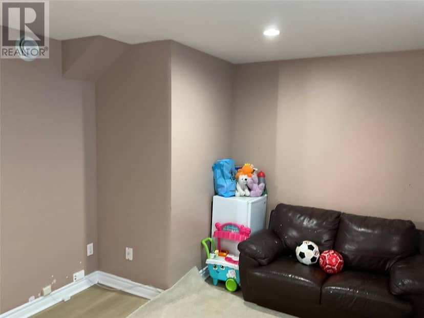 11 Harp Place — photo 11 of 30