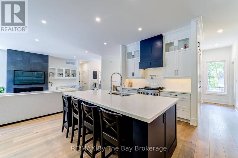 95 Spruce Street — photo 17 of 40