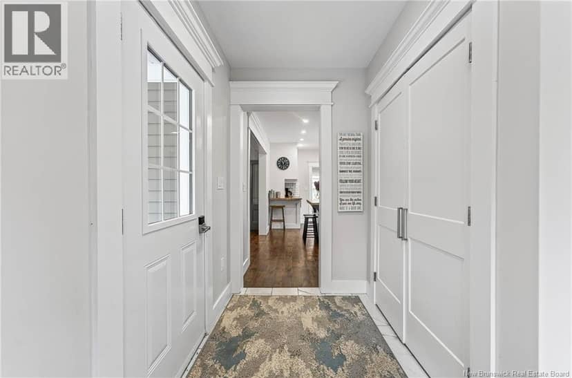 44 Riverview Avenue — photo 16 of 40