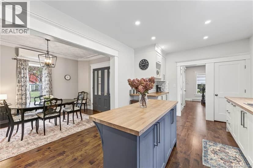 44 Riverview Avenue — photo 23 of 40