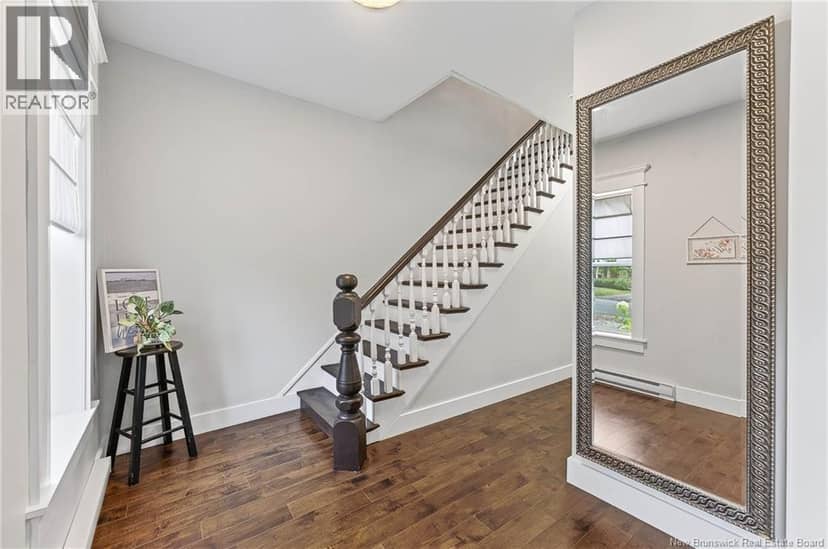 44 Riverview Avenue — photo 34 of 40