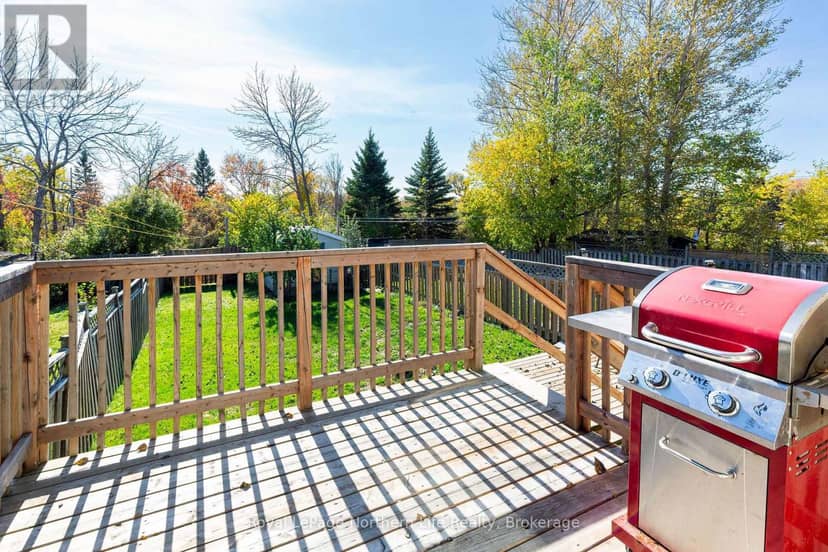 511 Bromley Avenue, North Bay, photo 4