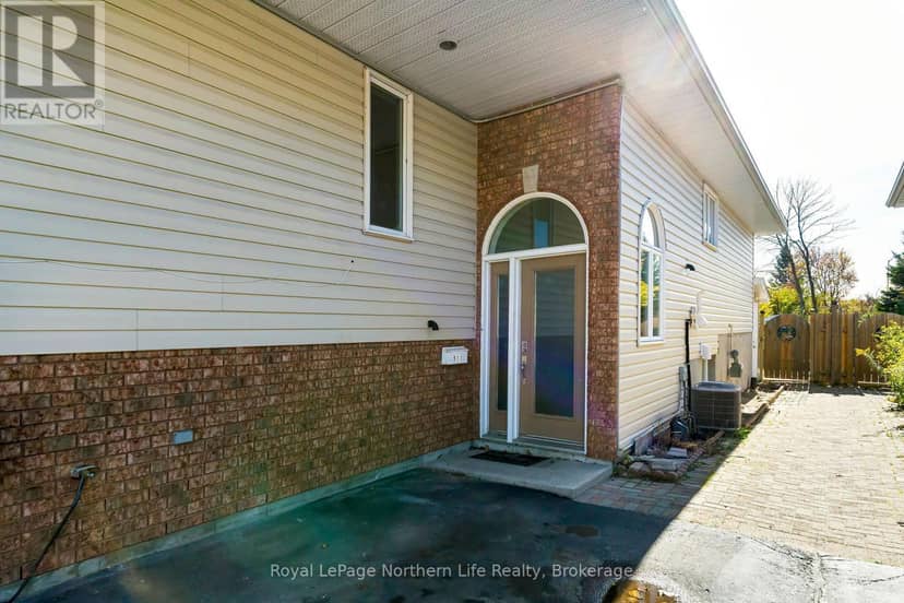 511 Bromley Avenue, North Bay, photo 6