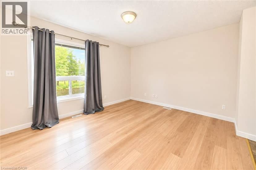23 HOWE Drive Unit# 8, Kitchener, photo 5